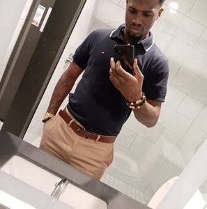 Meet your Posher, Elijah